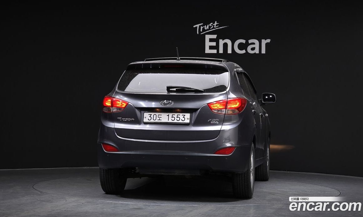 Hyundai Tucson ix фото 4