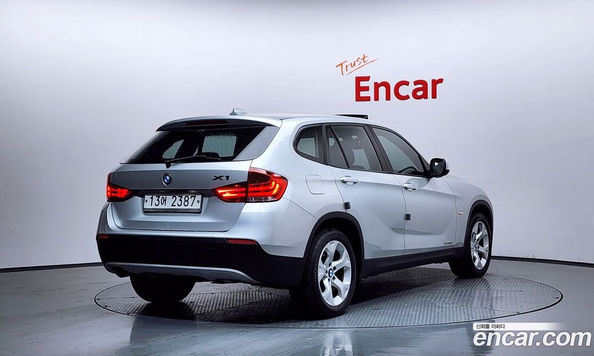 BMW X1 (E84) фото 2