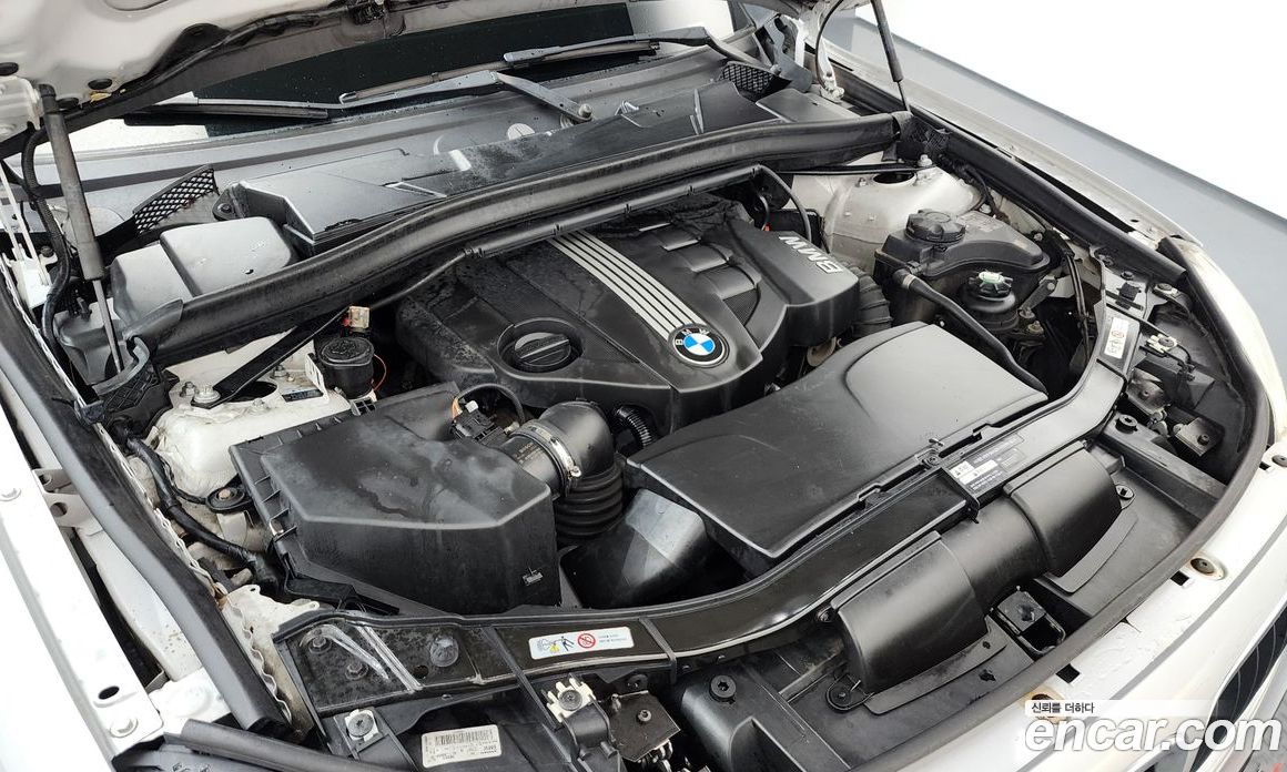 BMW X1 (E84) фото 6