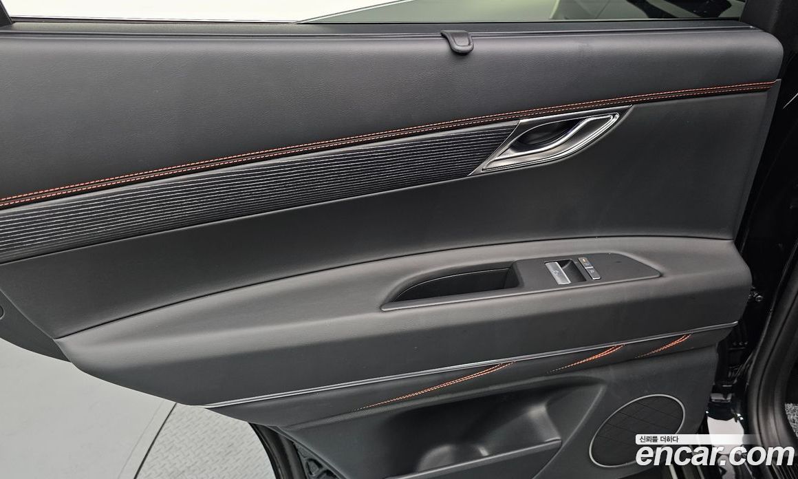 Genesis GV80 Coupe фото 25