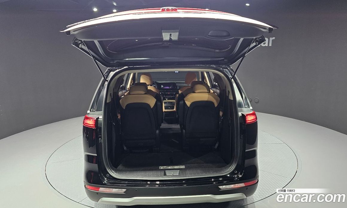 Kia Carnival 4th Gen фото 20