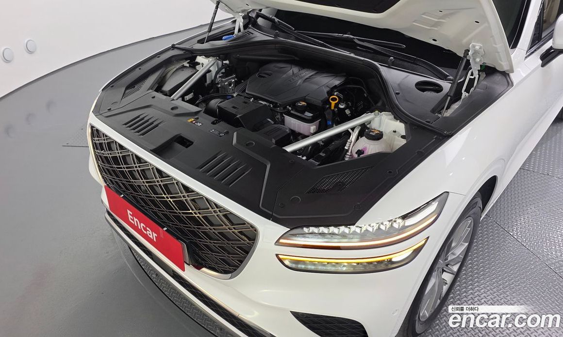Genesis GV70 фото 6