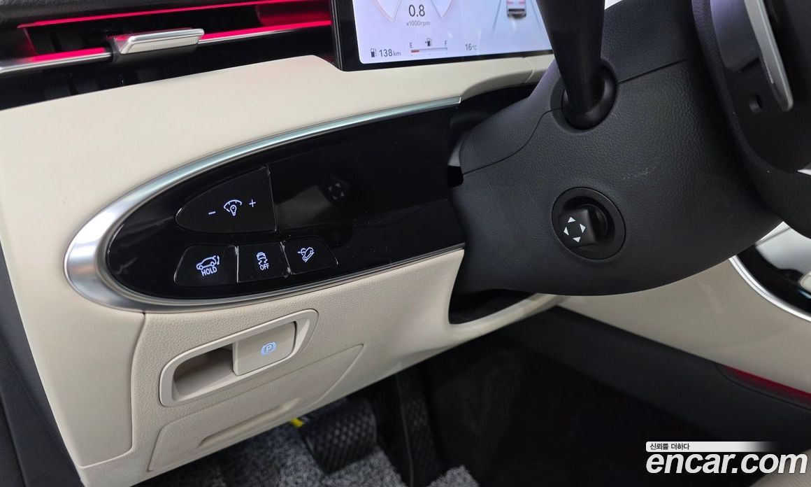 Genesis GV70 фото 14