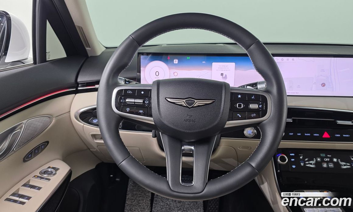 Genesis GV70 фото 17