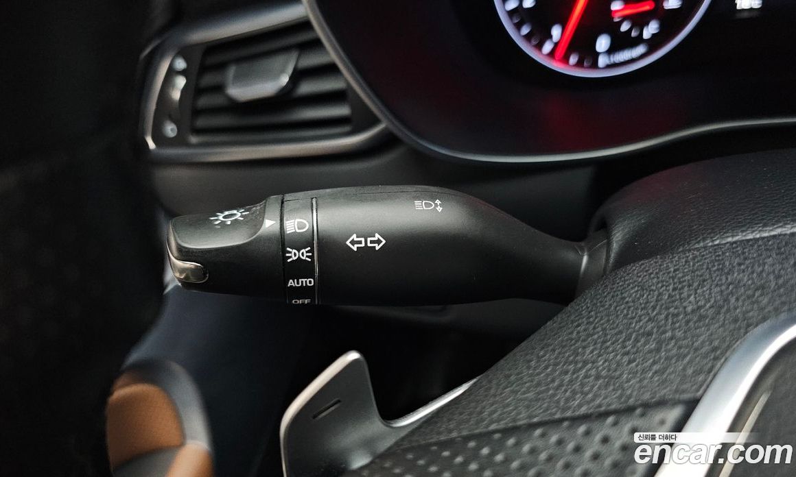 Genesis G70 фото 27