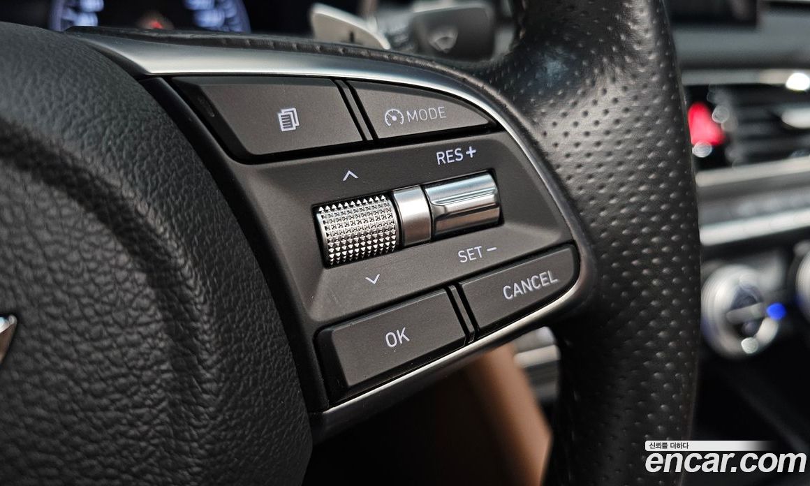 Genesis G70 фото 29