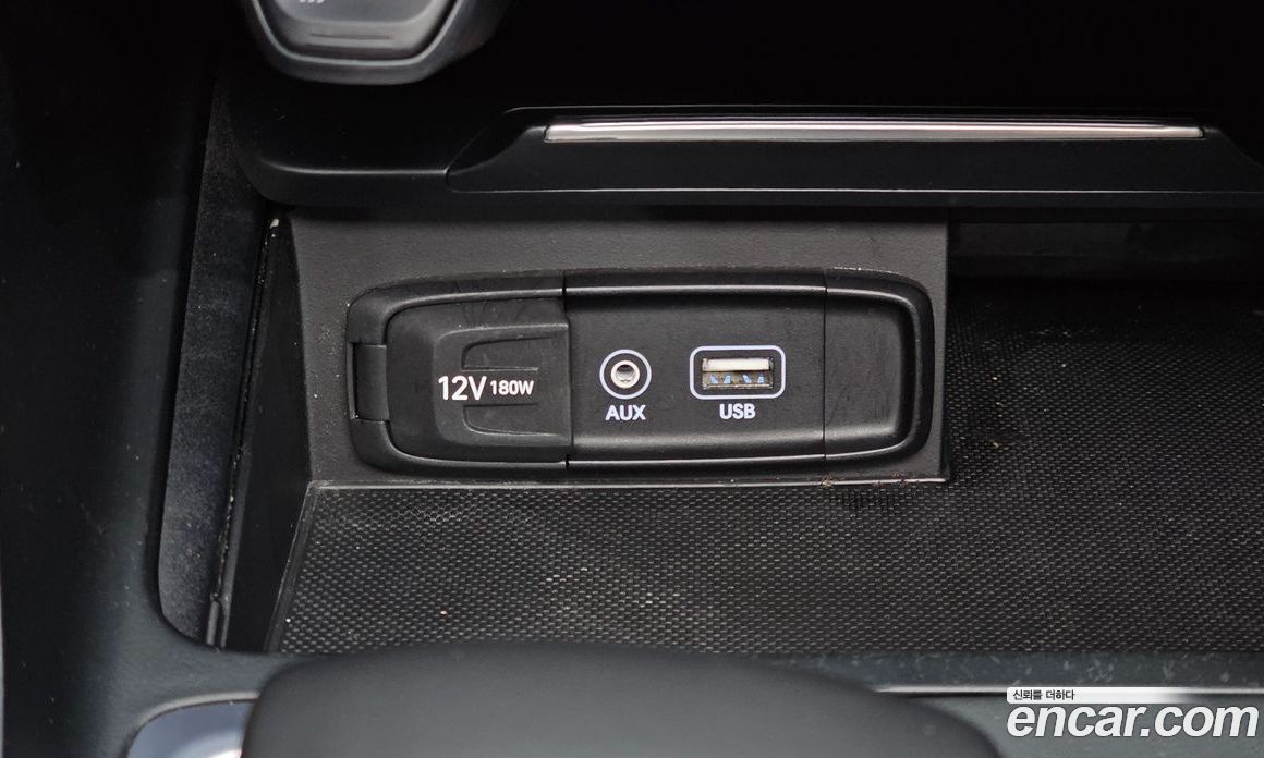 Genesis G70 фото 31