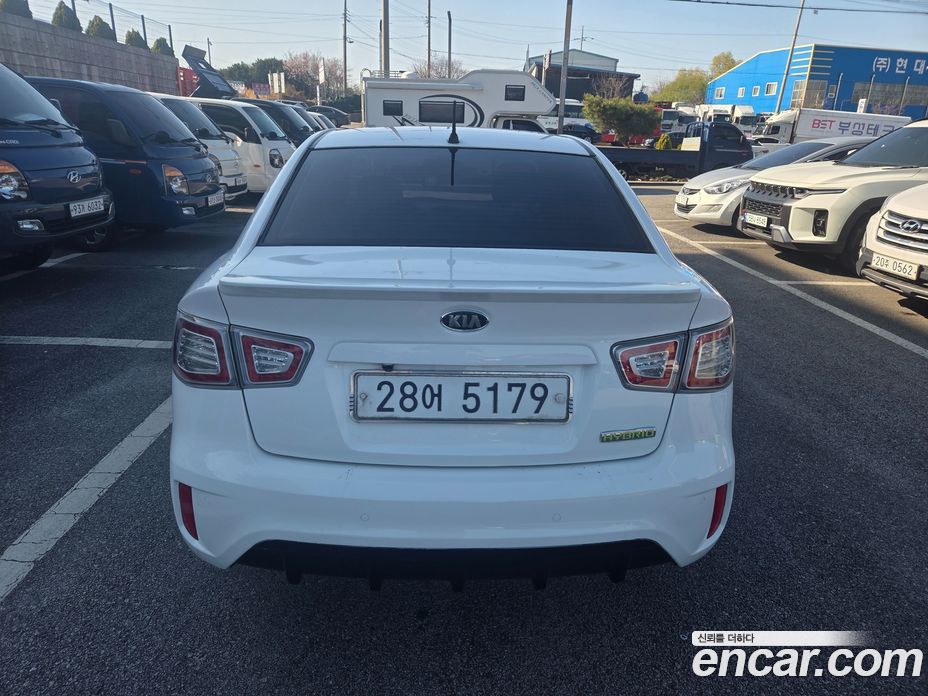 Kia Forte фото 5