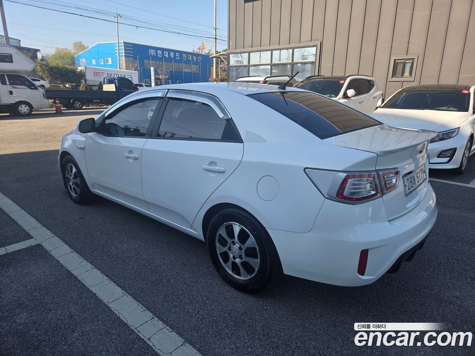 Kia Forte фото 6