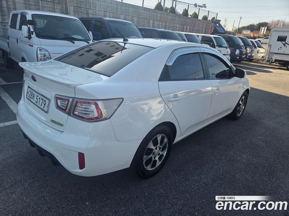 Kia Forte фото 7