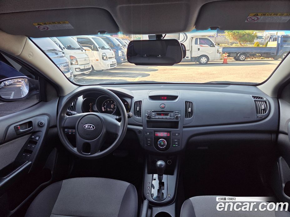 Kia Forte фото 12