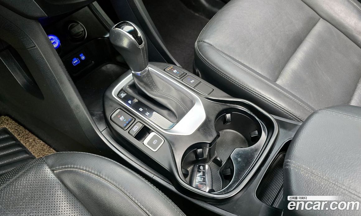 Hyundai Santa Fe The Premium фото 9