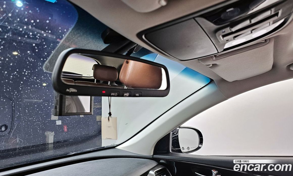 Kia Sorento 3rd Gen фото 18