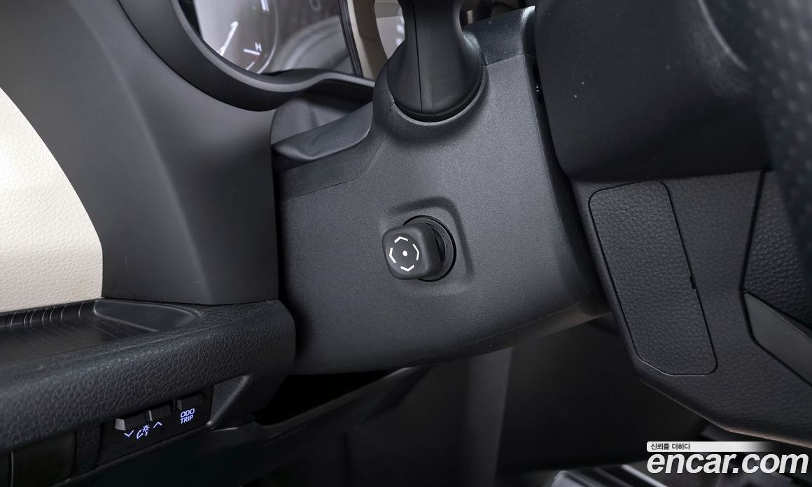 Toyota Sienna 4th Gen фото 28