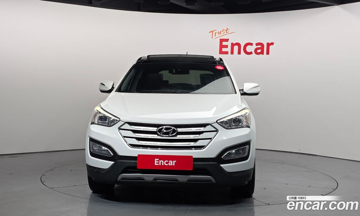 Hyundai Santa Fe (DM) фото 3