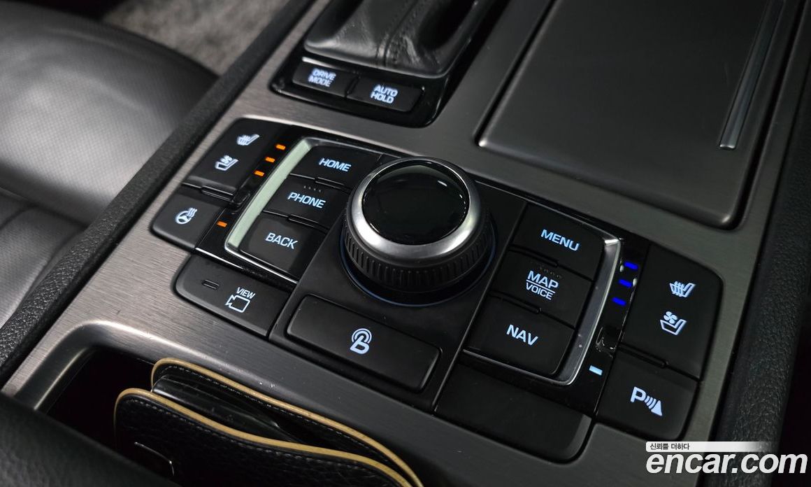 Hyundai Genesis (DH) фото 18