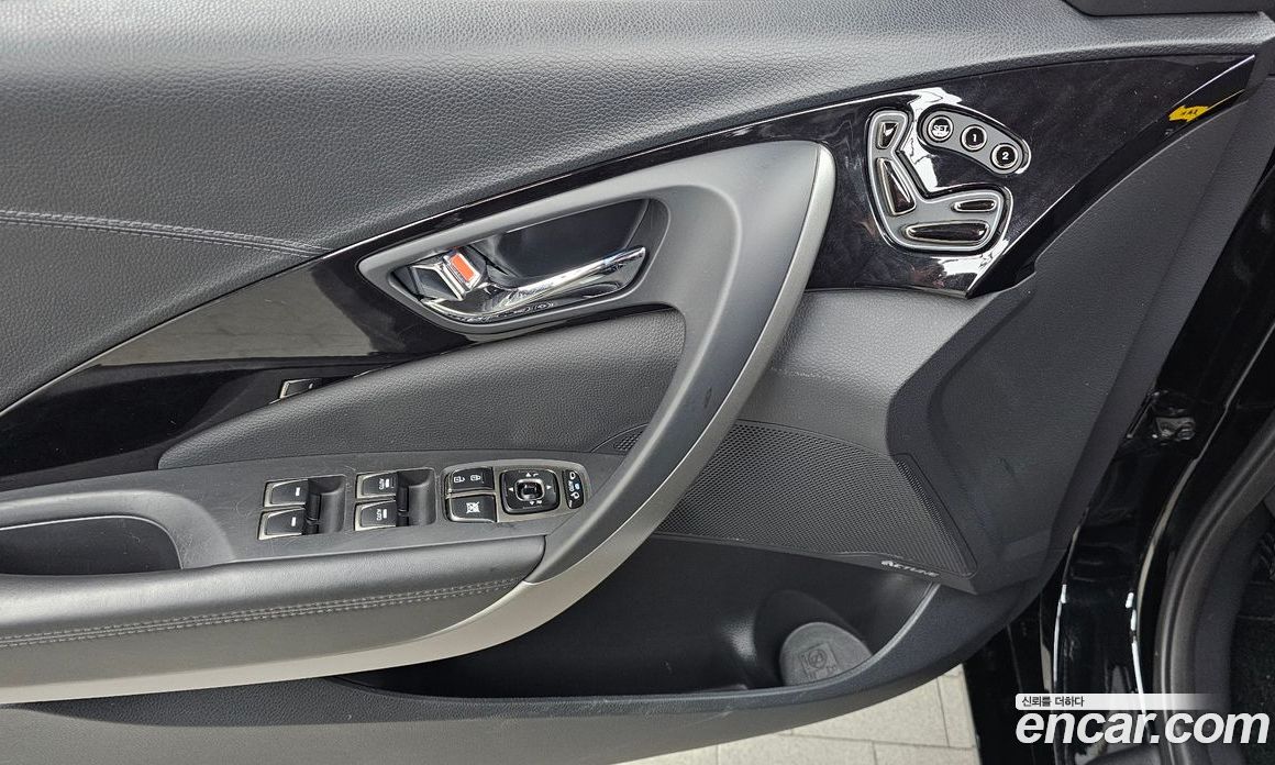 Hyundai Grandeur (HG) фото 29