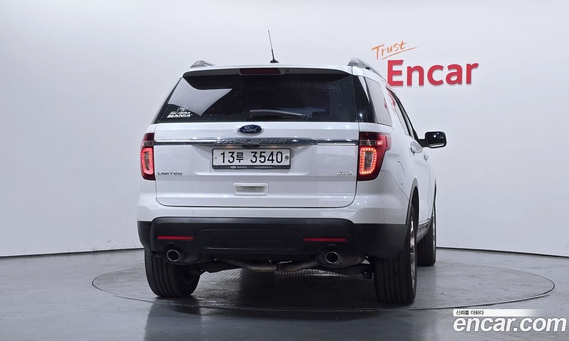 Ford Explorer 5th Gen фото 4