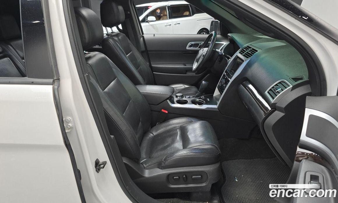 Ford Explorer 5th Gen фото 11