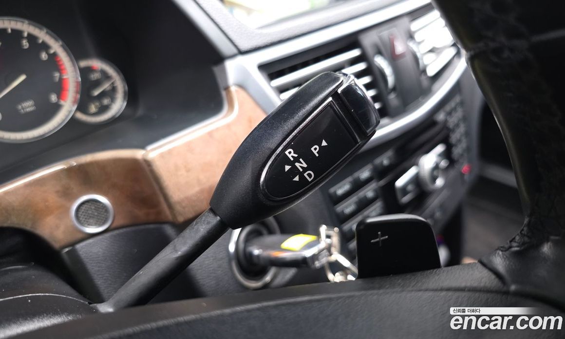 Mercedes-Benz E-Class W212 фото 9