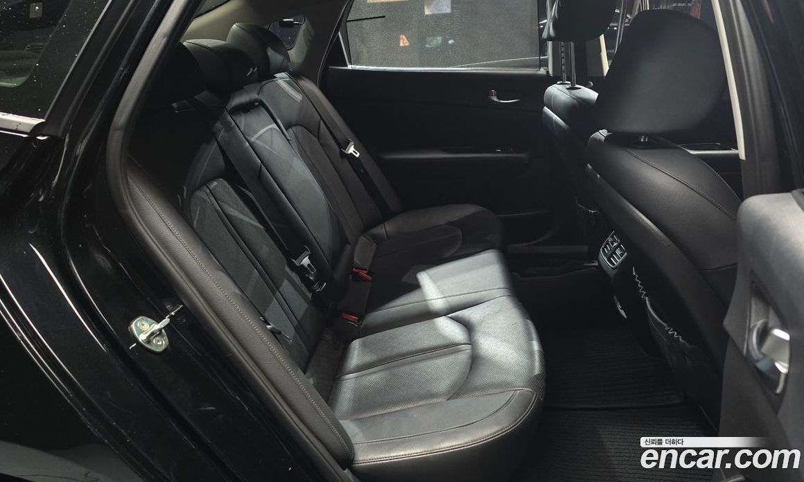 Kia K5 Hybrid 2nd Gen Restyling фото 26