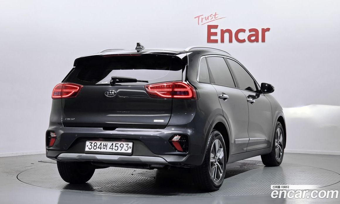 Kia Niro 1st Gen Restyling фото 2