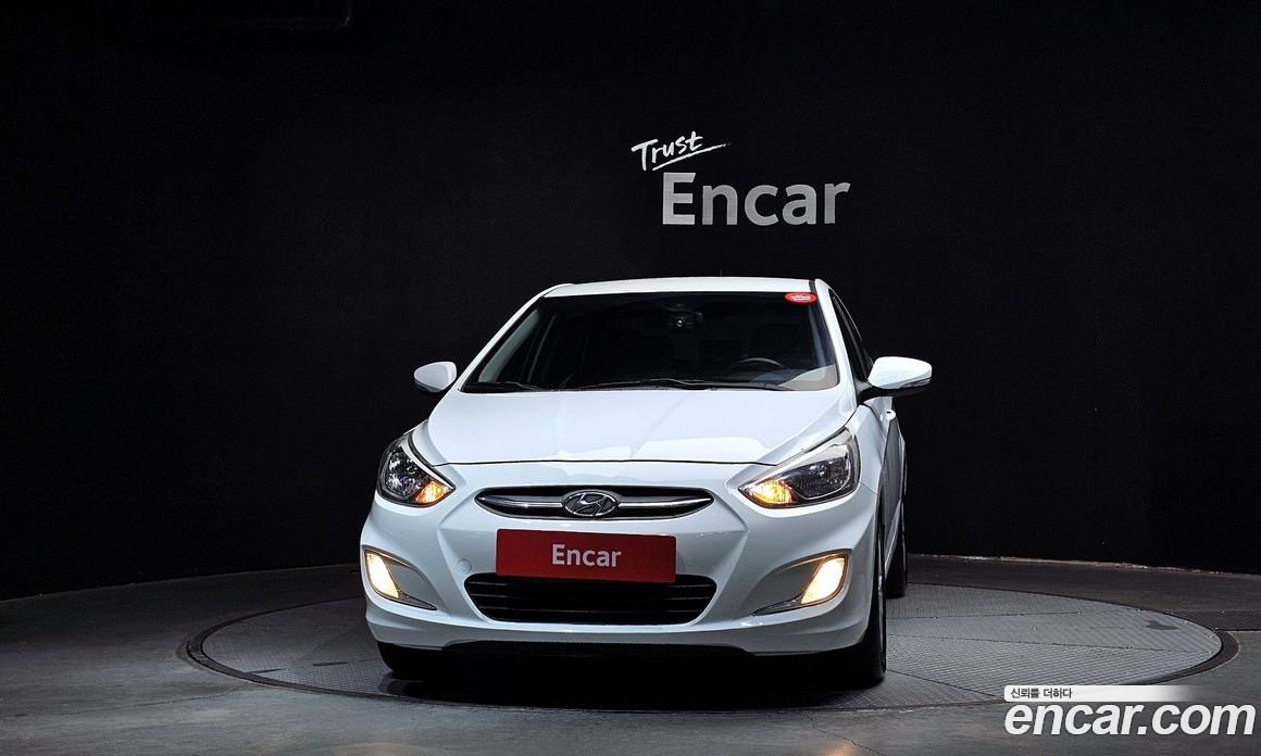 Hyundai Accent (New Type) фото 3