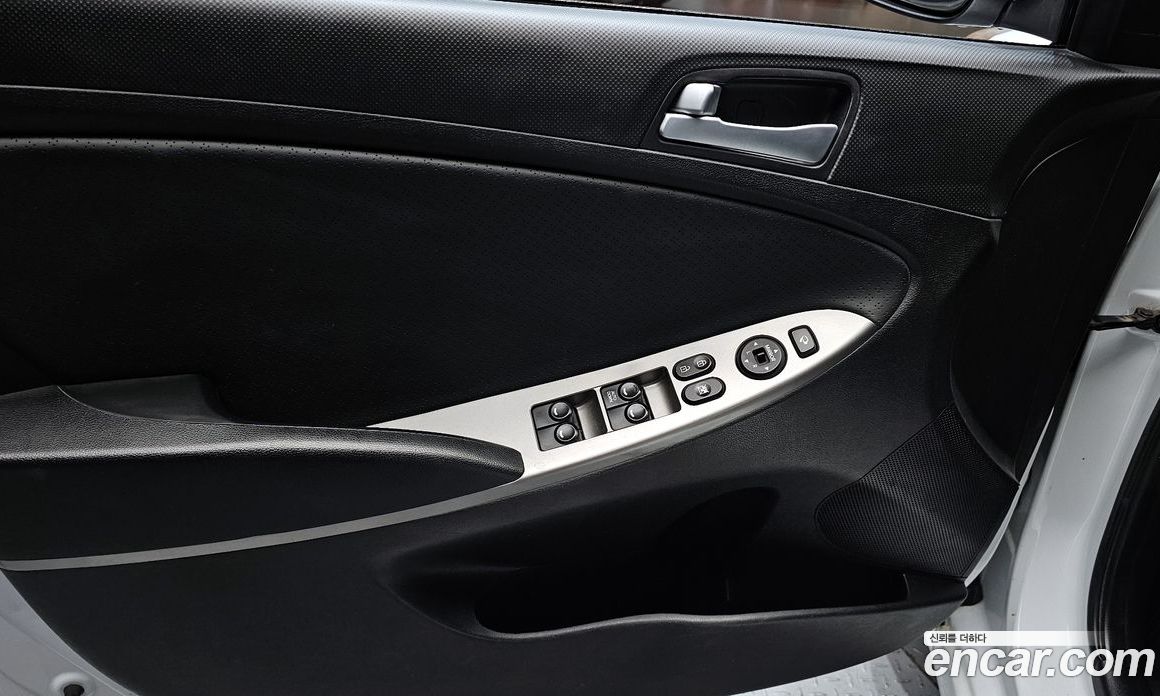 Hyundai Accent (New Type) фото 24