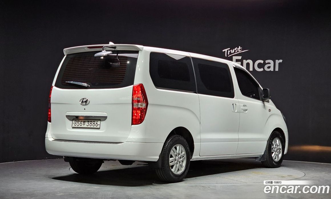 Hyundai Grand Starex фото 2