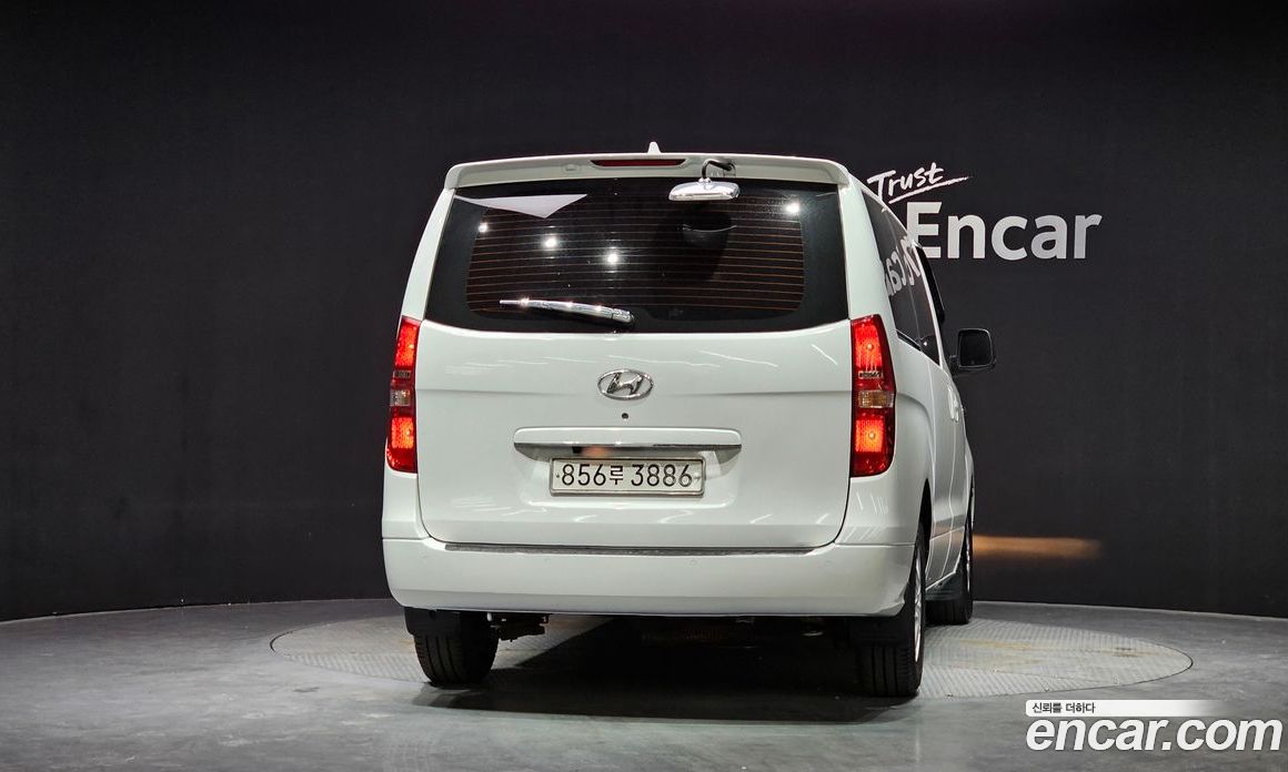 Hyundai Grand Starex фото 4
