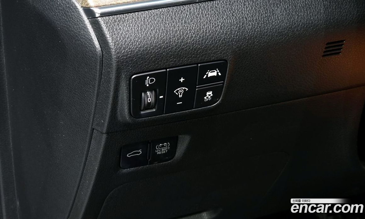 Kia K5 Hybrid 3rd Gen фото 29