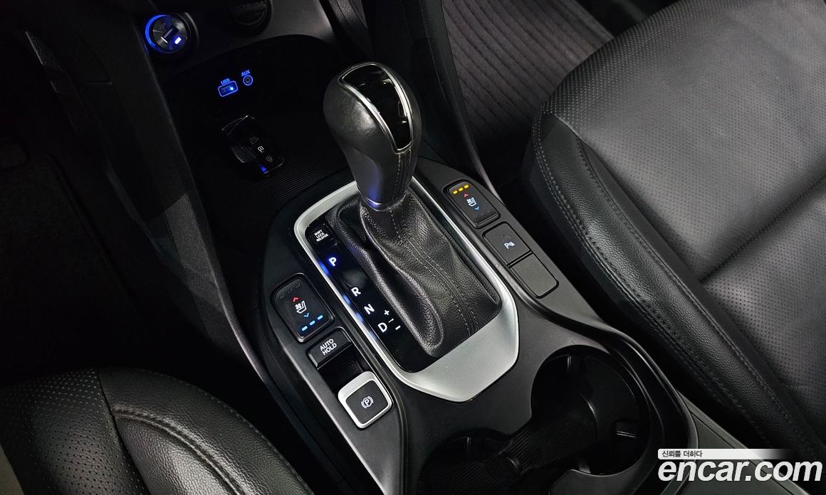 Hyundai Santa Fe The Premium фото 9