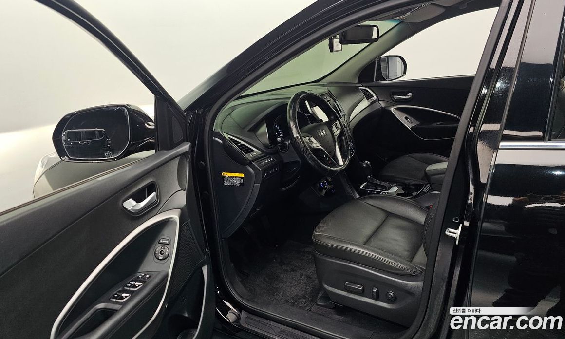 Hyundai Santa Fe The Premium фото 10