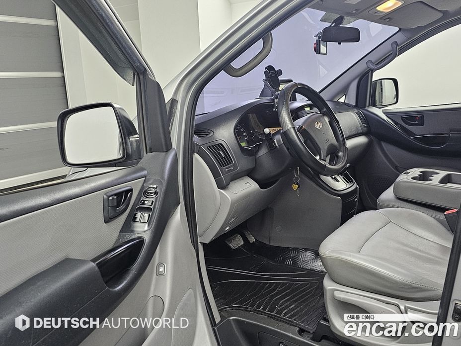 Hyundai Grand Starex фото 11