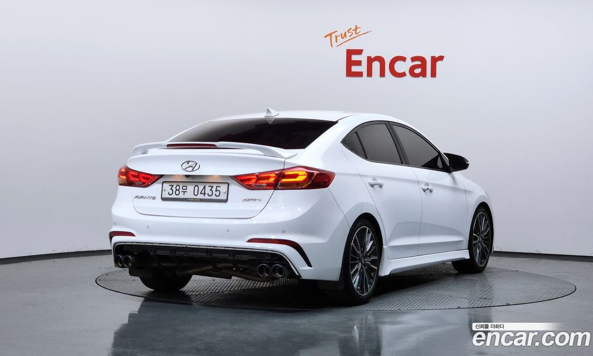 Hyundai Avante (AD) 6th Gen фото 2