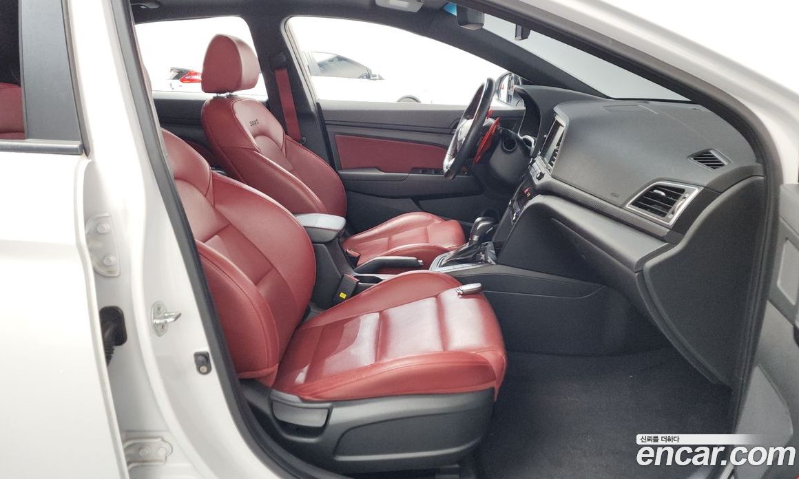 Hyundai Avante (AD) 6th Gen фото 11