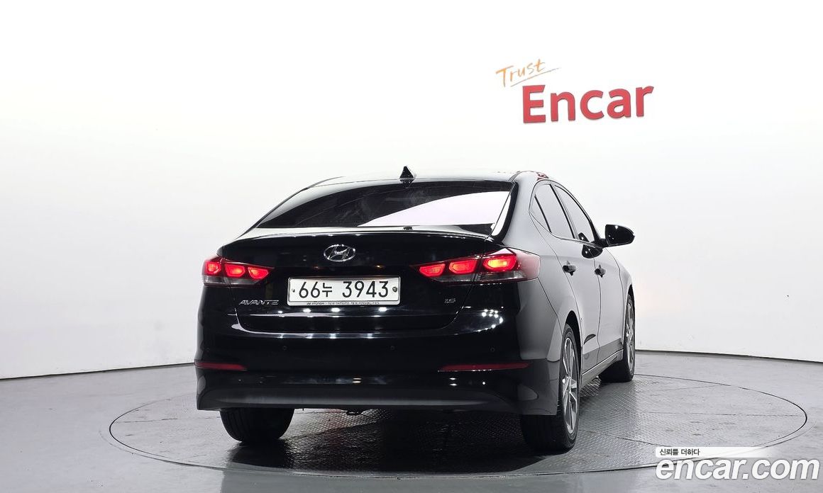 Hyundai Avante (AD) 6th Gen фото 4
