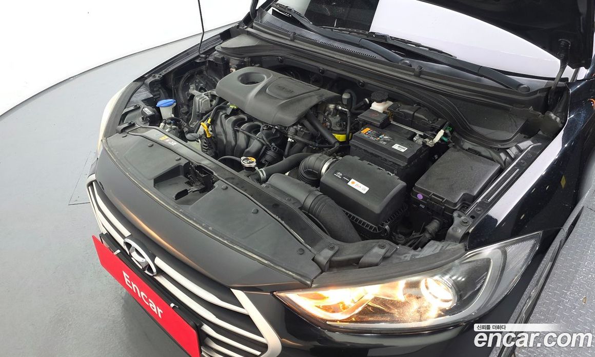 Hyundai Avante (AD) 6th Gen фото 6