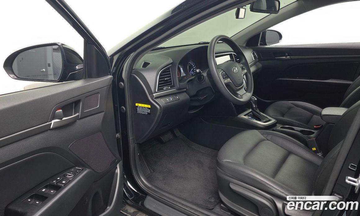 Hyundai Avante (AD) 6th Gen фото 10