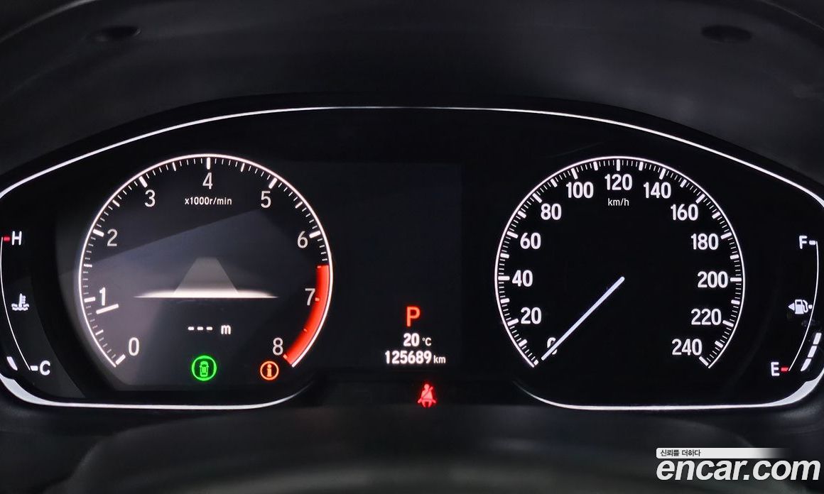 Honda Accord 10th Gen фото 8