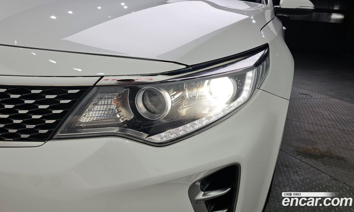 Kia K5 2nd Gen фото 22