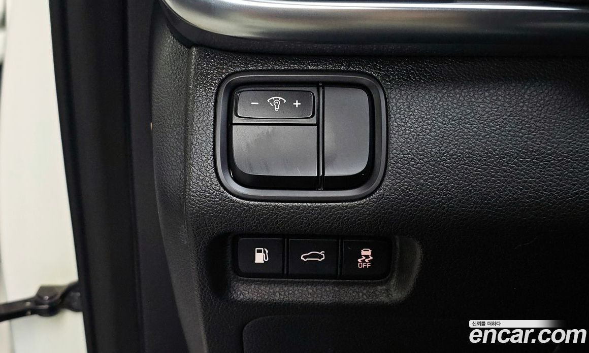 Kia K5 2nd Gen фото 28