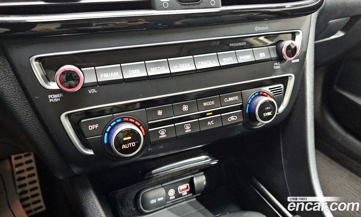 Kia K5 2nd Gen фото 31