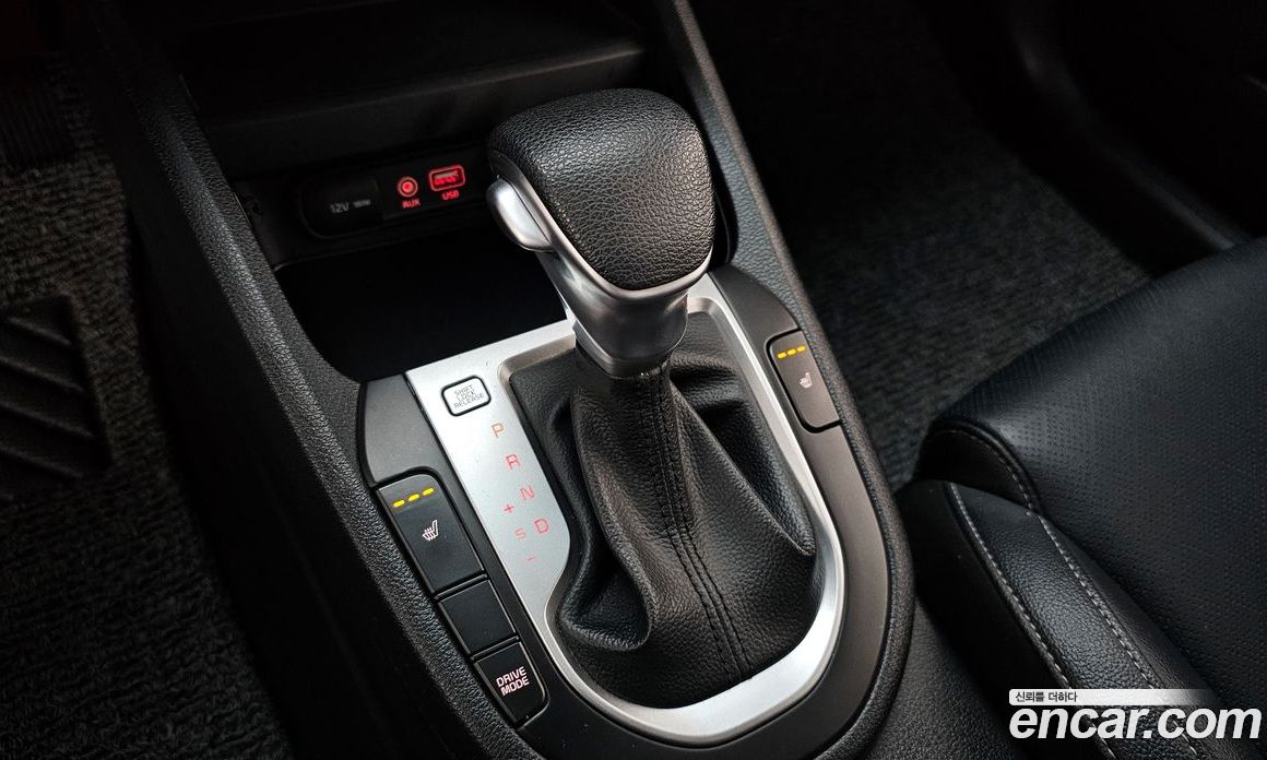 Kia K3 2nd Gen фото 9