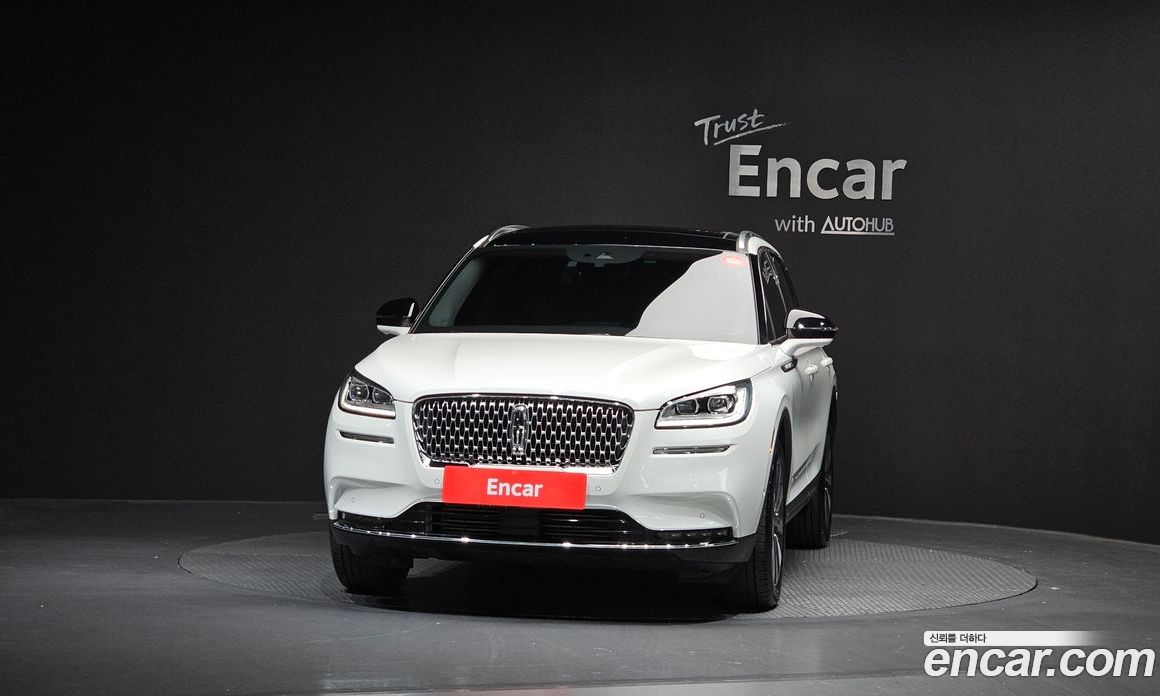 Lincoln Corsair фото 3