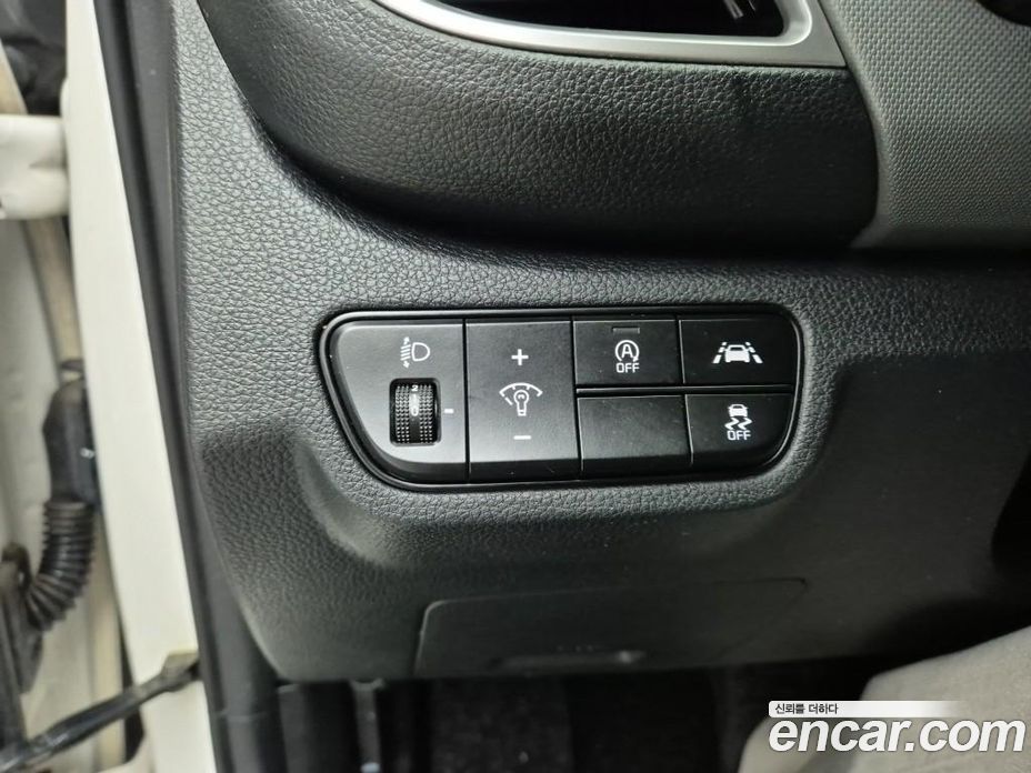 Kia Seltos фото 15
