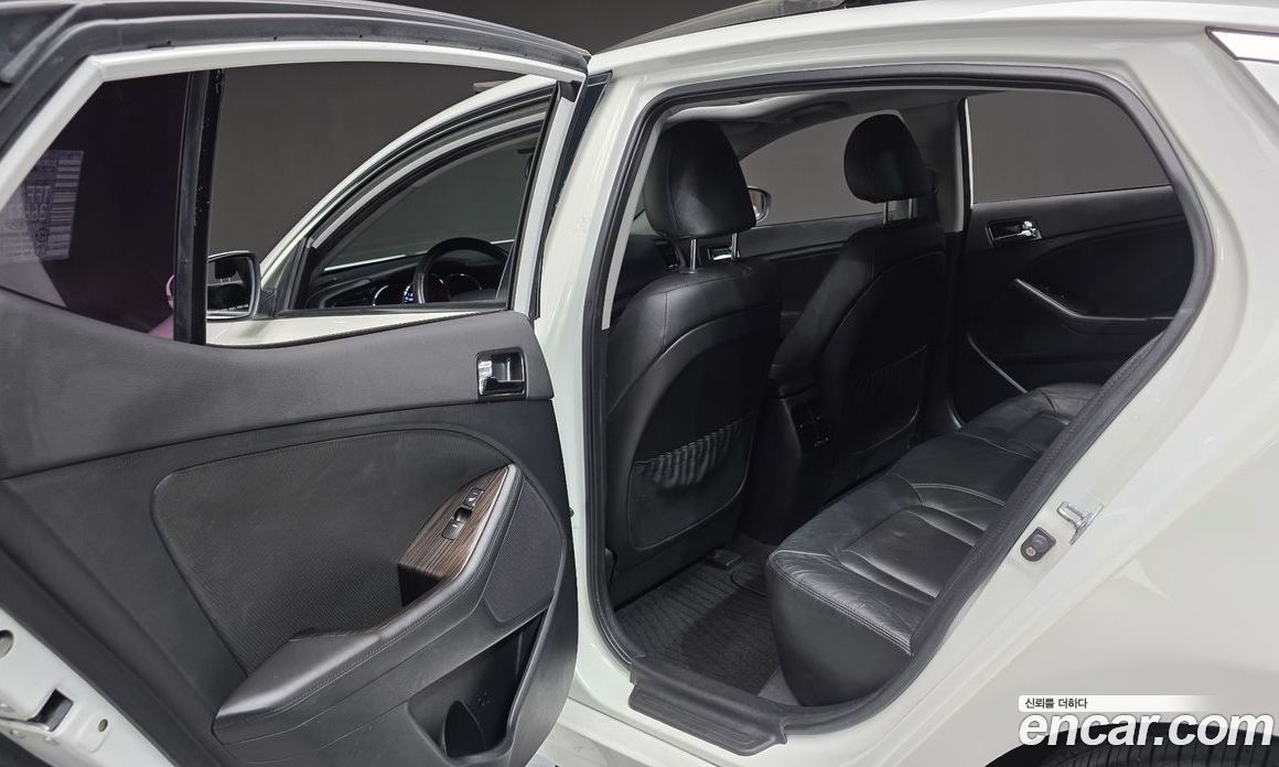 Kia K5 1st Gen фото 18