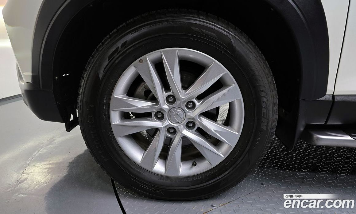 SsangYong (KG Mobility) Rexton Sports фото 5