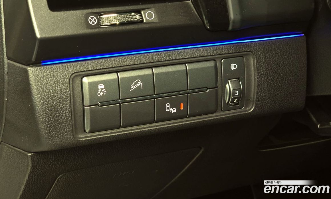 SsangYong (KG Mobility) Rexton Sports фото 15