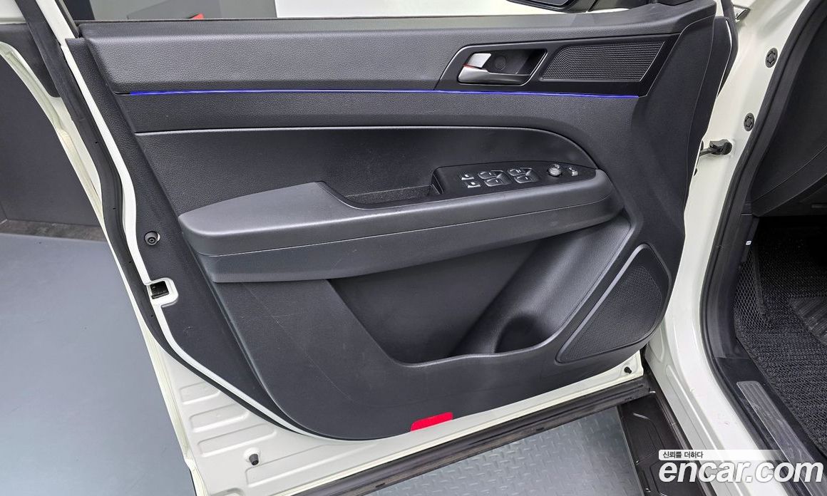 SsangYong (KG Mobility) Rexton Sports фото 24